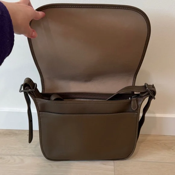 Coach Brown Crossbody/messenger Bag - Picture 2 of 12